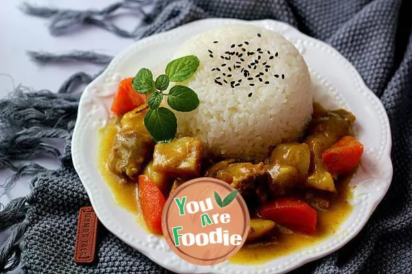 Delicious-food-[Beef-Curry-Pot]