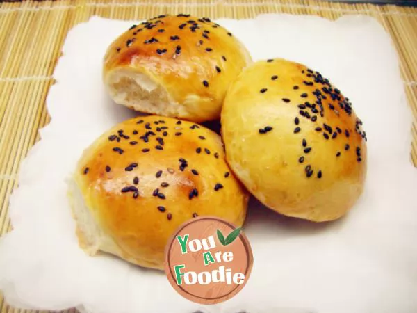 Honey Black Sesame bun