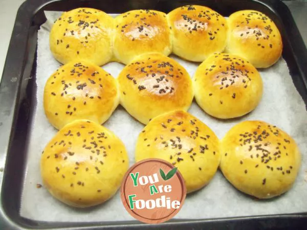 Honey Black Sesame bun