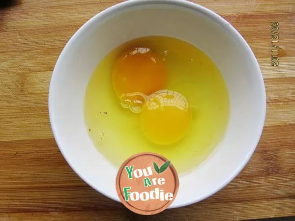 Hot and sour egg soup
