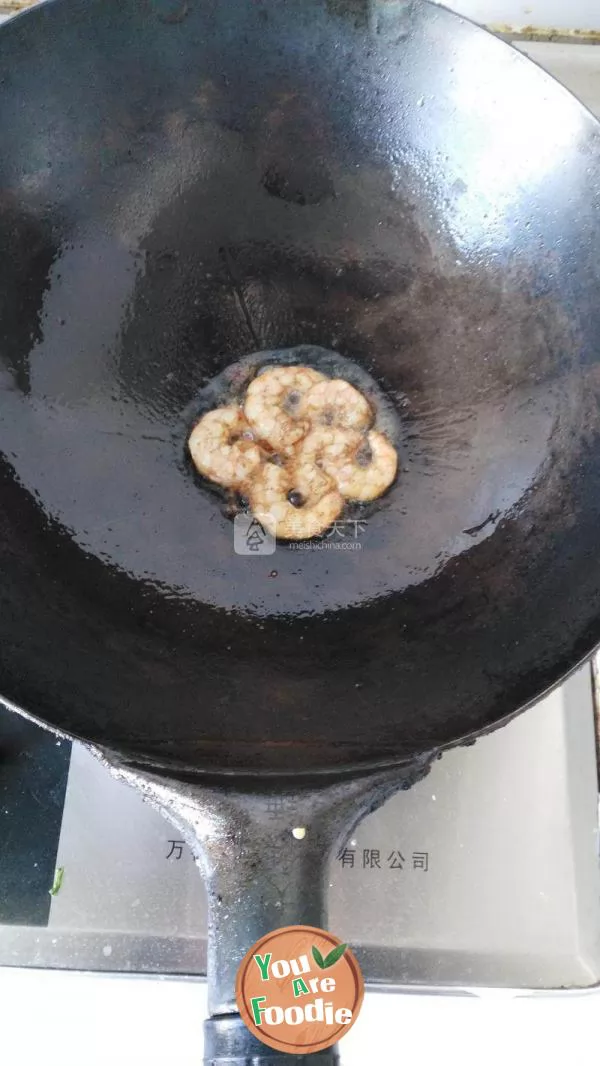 Spicy Seafood Fried Noodles