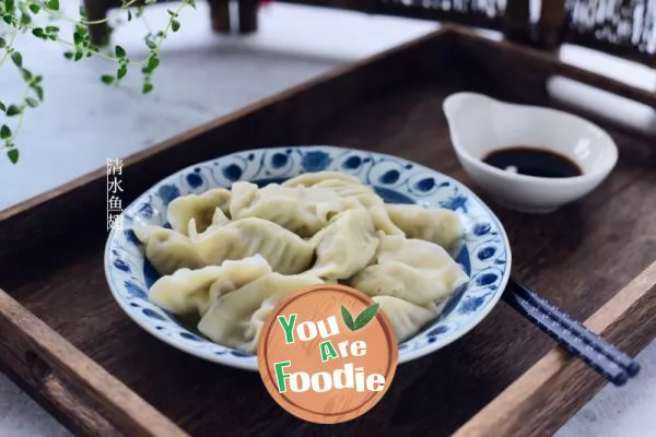 Dumplings with Chinese cabbage and pork