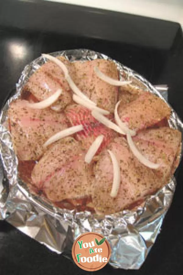 Grilled fish with herbs