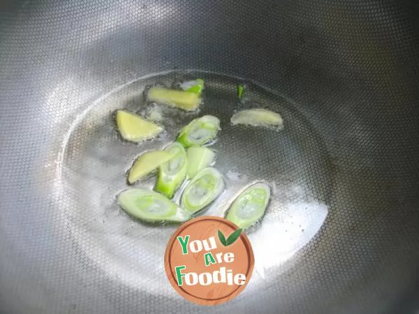 Let you eat hot and comfortable -- fried tofu with Chinese Cabbage