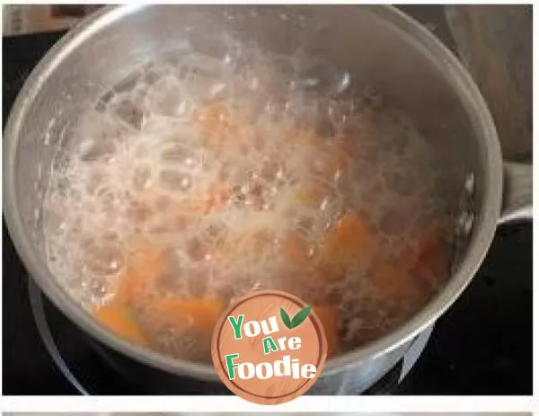[milk flavored Gorgon fruit and taro soup] the most delicious dessert in my memory was originally a health preserving relic