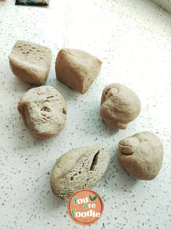 Steamed bread with buckwheat