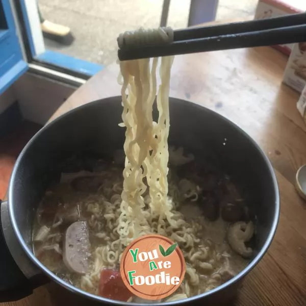 instant noodles