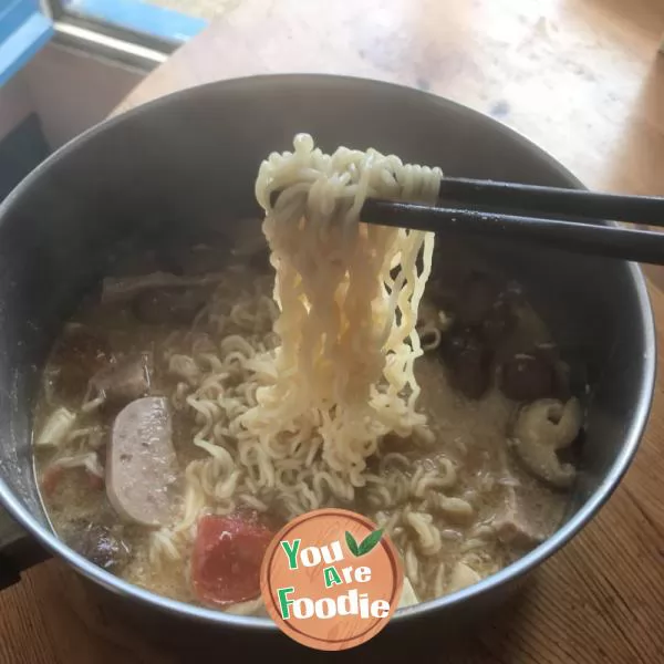 instant noodles