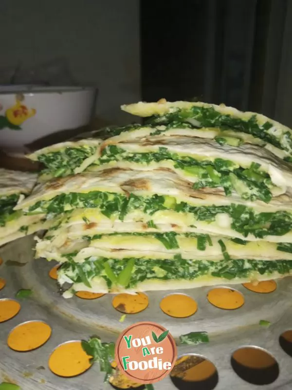 Fried Chinese leek dumplings