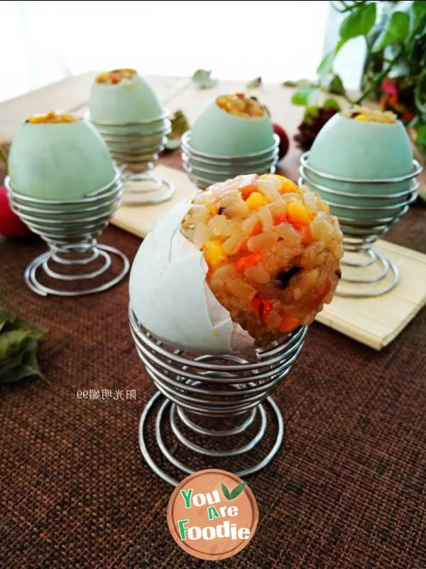 Assorted glutinous rice eggs