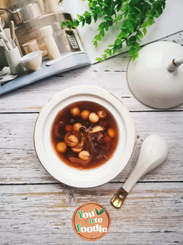 Red bean, lotus seed and tremella soup