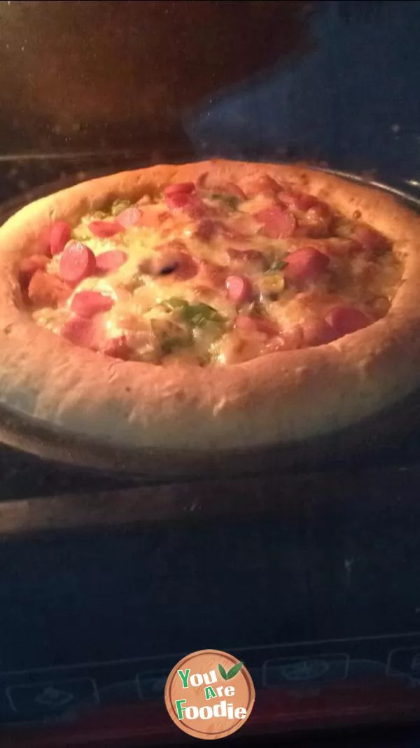 Orleans barbecue pizza