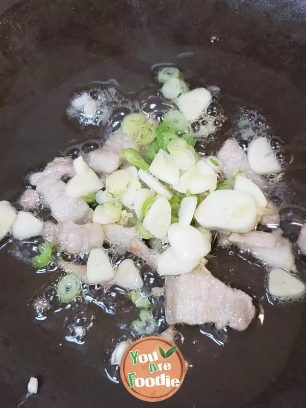 Sweet and crisp ? stir fried milk cabbage