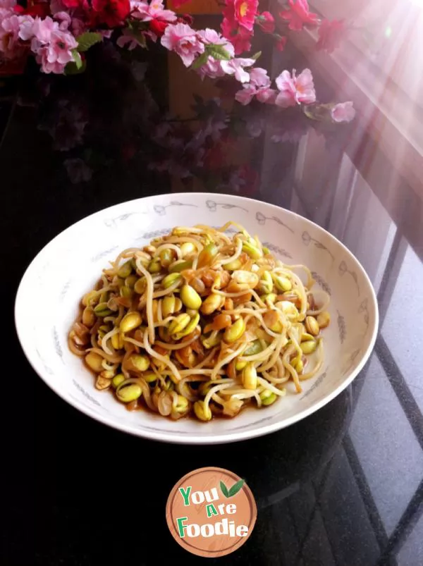 Stir fried bean sprouts