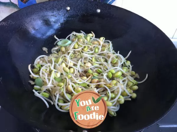 Stir fried bean sprouts