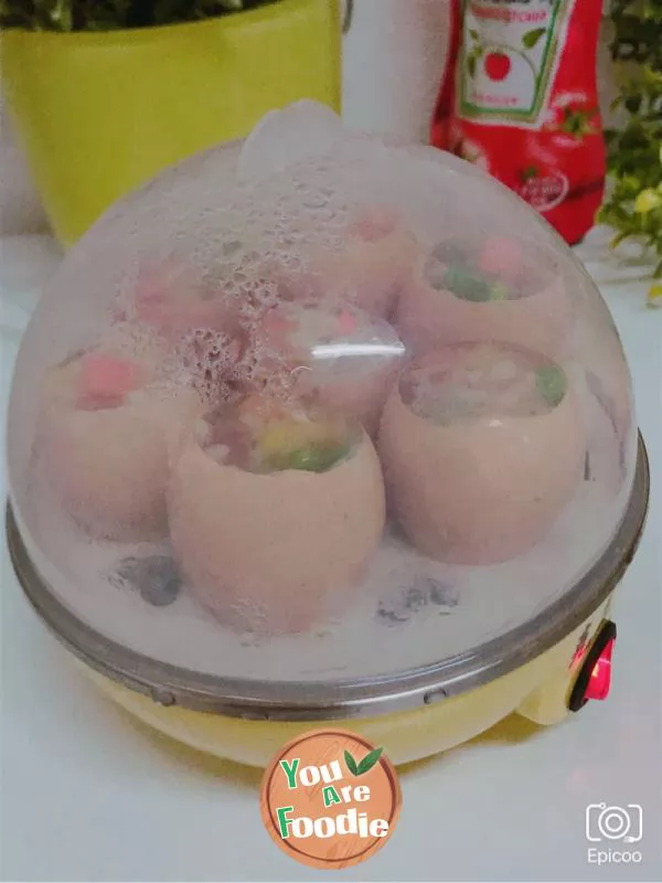 Colorful glutinous rice eggs