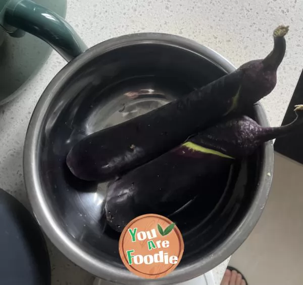 Sweet and sour eggplant