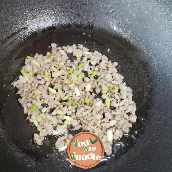 Stewed tofu with minced meat