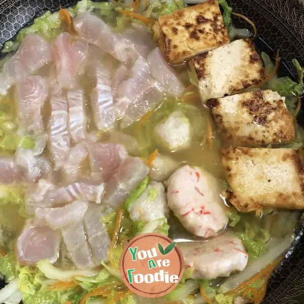 Chinese Cabbage and Tofu Soup