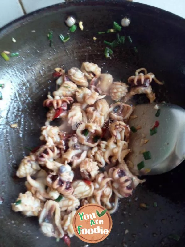 Cuttlefish with leeks