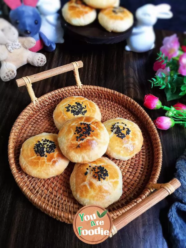 Crispy mung bean cake