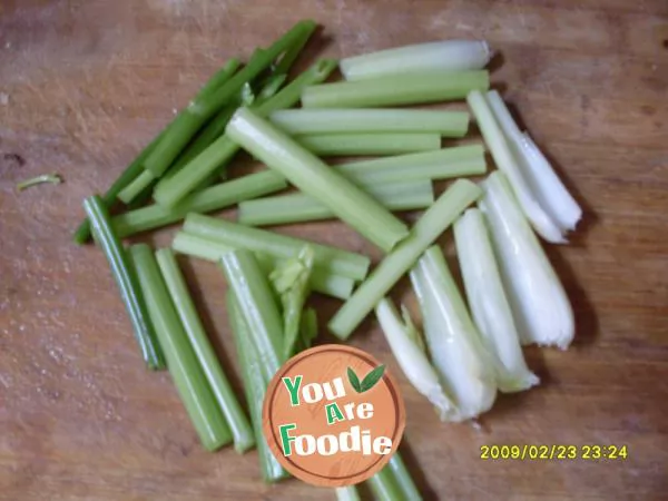 Home style dish No. 1 - cold celery