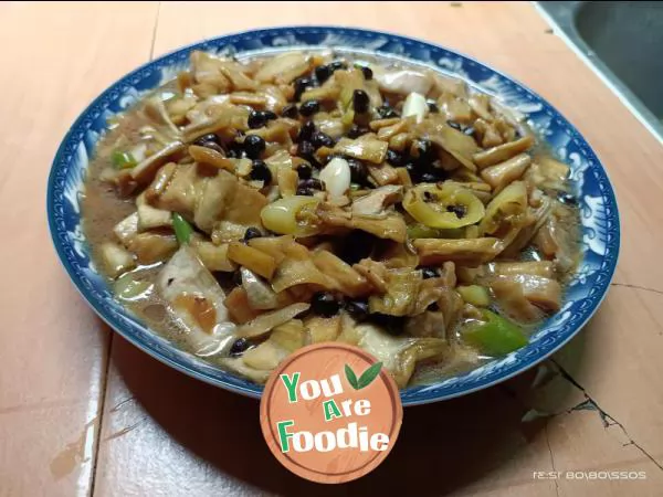 Braised taro seedling with black bean sauce