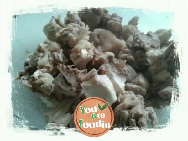 Sichuan cuisine • braised chicken with Taro (braised chicken with taro)