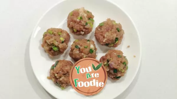 This little meatball of mine will be changed into something for you to eat today! Golden Millet meat balls