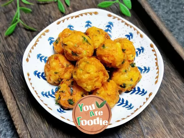 Fried carrot balls