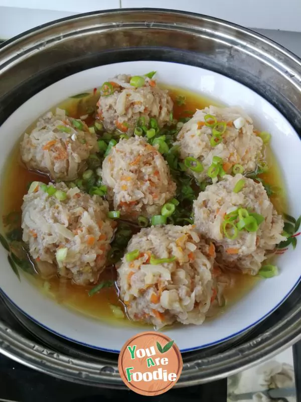 Steamed-white-radish-balls