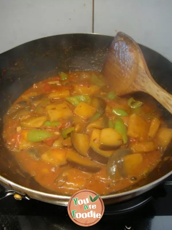 Braised eggplant with tomato