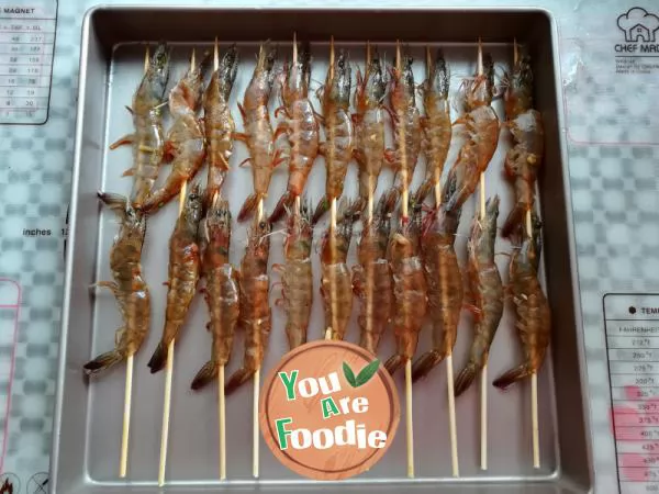 BBQ roasted shrimp string