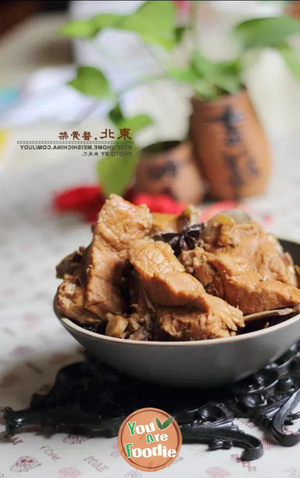 Zero cooking skill, creating northeast famous dish --- northeast sauce skeleton at home