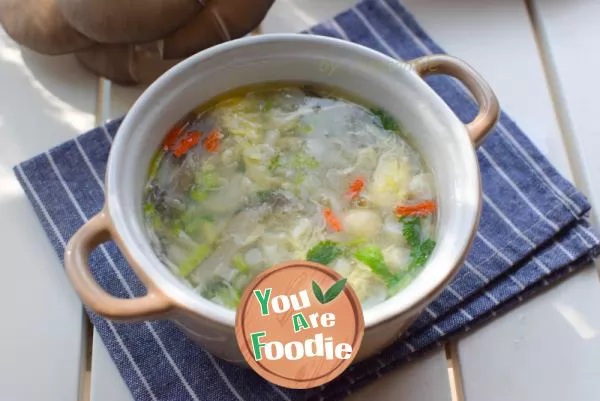 Delicious-Chinese-yam-mushroom-soup