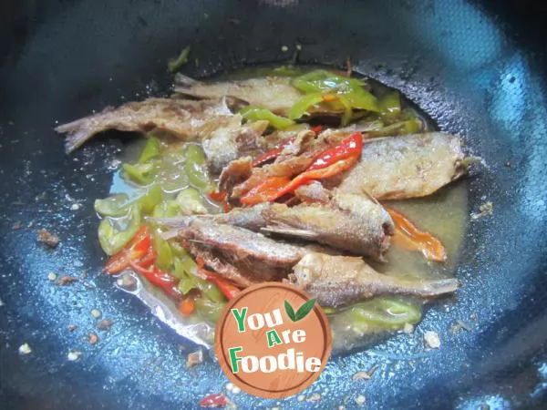 Fish with sour pepper