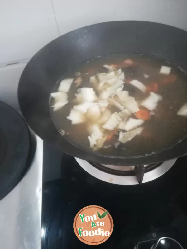 Wild Mushroom Chicken and Vegetable Soup