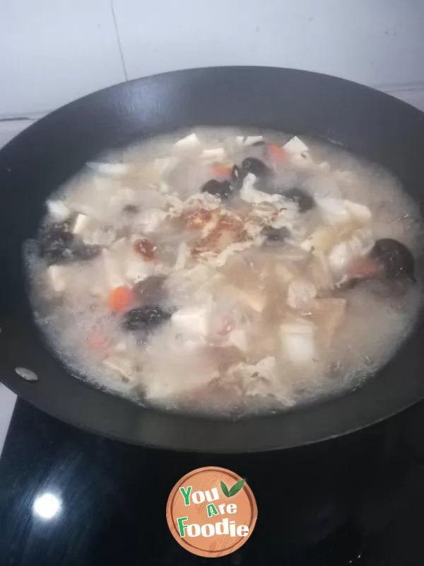 Wild Mushroom Chicken and Vegetable Soup