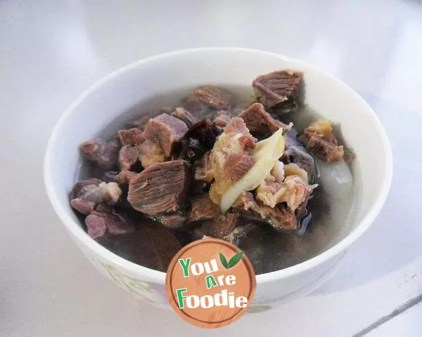 Beef-cubes-in-clear-soup