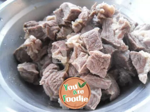 Beef cubes in clear soup