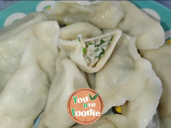 Jiaozi Stuffed with Mackerel