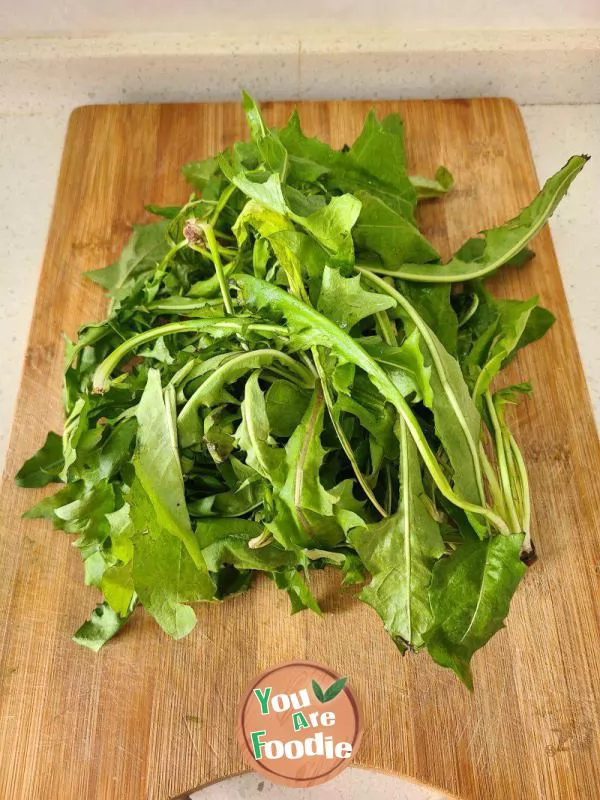 Dandelion egg noodles