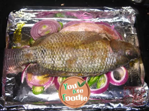 Roasted tilapia with onion