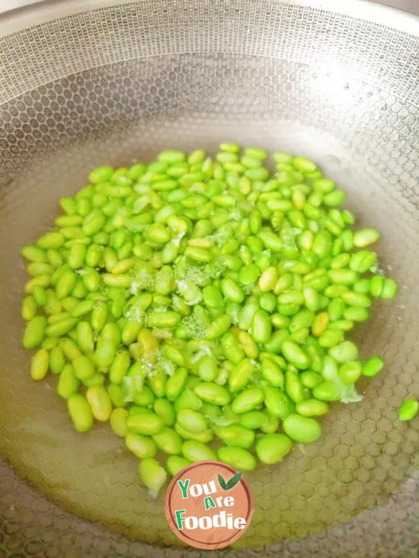 Braised spareribs with soybeans