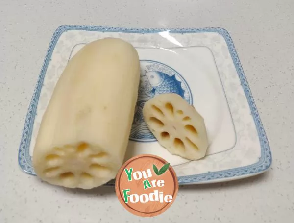 Homemade glutinous rice lotus root