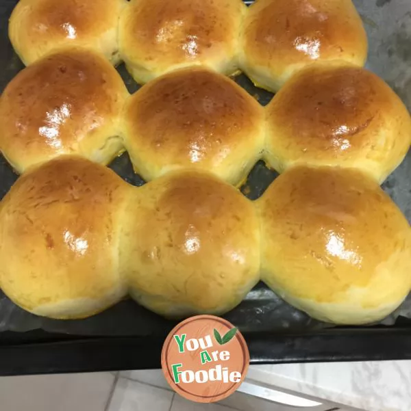 Ordinary medium gluten flour bun