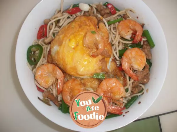 [Fujian cuisine]: colorful egg noodles with fresh shrimp