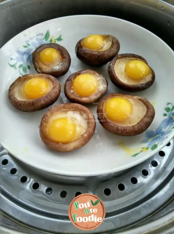 Steamed egg with mushroom