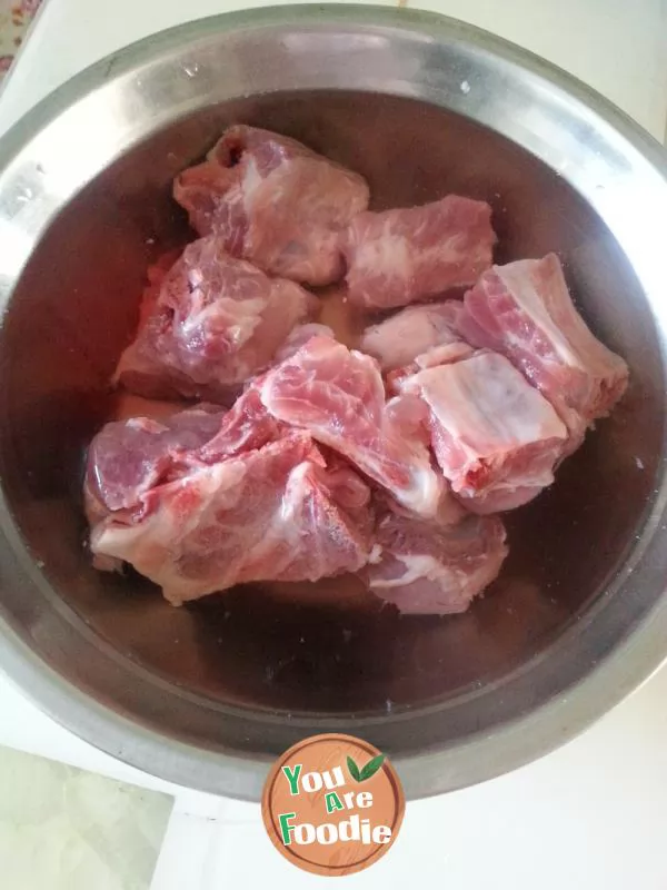Stir fried pork chops with chili