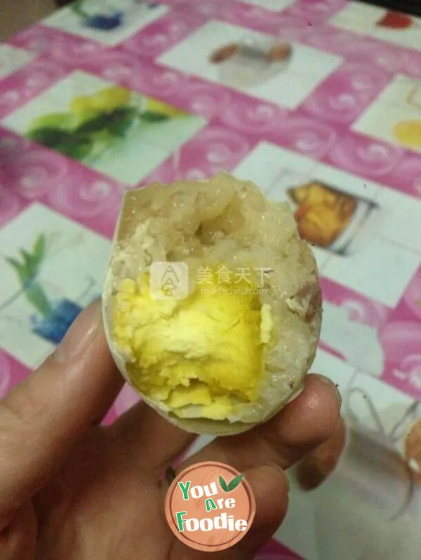 Salted duck eggs with glutinous rice